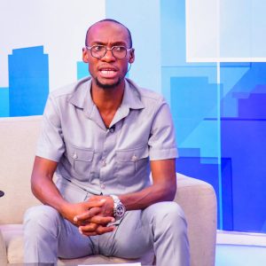 Dr. Ofweneke warns women against this terrible habit