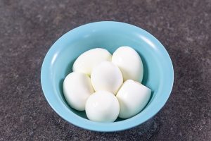 This is the right way to boil an egg: According to science
