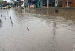 At least 6 killed after flash floods in Nairobi following heavy rains, officials say