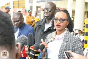 Chinese government slams U.S. tariff abuses, vows to protect interests