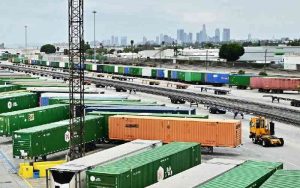 US unveils new port fees for Chinese-linked ships