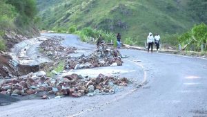 Residents want repair works hastened on crucial Murang’a road