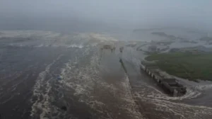 Powerful quake in Russia’s far east causes tsunami, Japan and Hawaii order evacuations