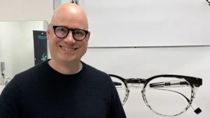 ‘Autofocus’ specs promise sharp vision, near or far