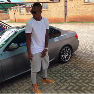 Former Nairobi Car wash attendant narrates how he came to build a 4 bedroom mansion and 2 cars in 10 months. How he makes his money will shock you.