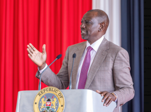 Ruto condoles with Ghana after helicopter crash kills two ministers