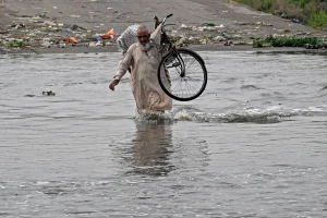 More than 20 dead in fresh Pakistan monsoon rains