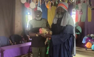 The Meaning Behind Yesu wa Tongaren’s Cockerel Gift to Wajackoyah
