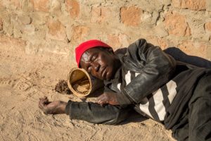 I Was the ‘Broke Drunkard Uncle’ in Every Family Meeting… Until I Knew The Secret of Making Money