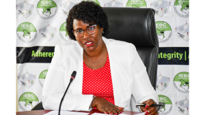 Iris scan in ongoing voter registration not compulsory, IEBC says