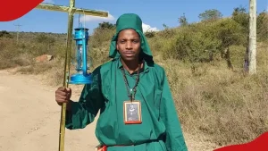 Eric Omondi Wears Full Legio Maria Attire During Church Visit, Donates KSh 100k