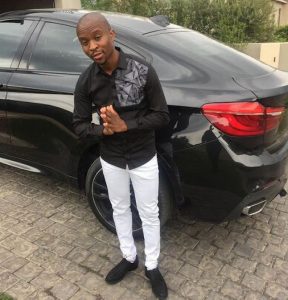 Nairobi businessman runs and leaves his gold-digger girlfriend with Kes 50,000 hotel bill after she came for a date with 5 other friends. Says he wanted to teach her some lesson. Do you support him?