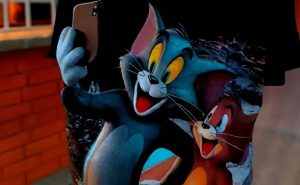 Tom & Jerry T-Shirts Dominate Christmas Day Attire Nationwide