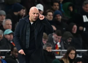 Liverpool boss Slot hails Jones’s stamina and skill