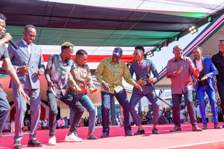 Ruto launches NYOTA programme in Ukambani