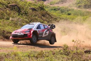 Eyes on the Safari Rally, not the road! Spectator safety alert