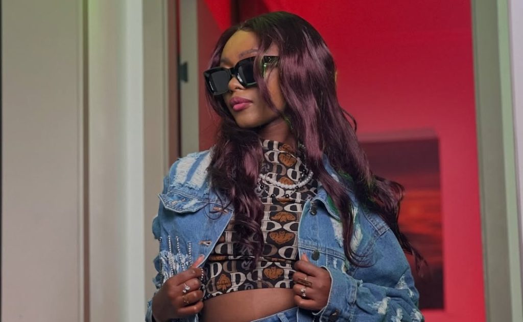 From Doubt to Determination: Liz Bleey’s Quiet Rise in Music