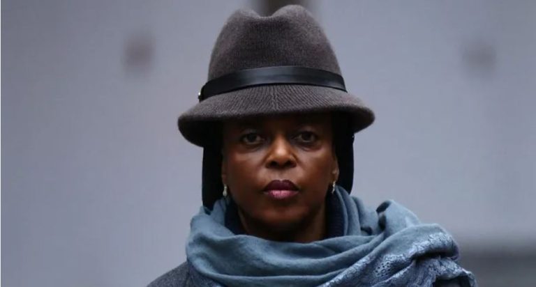 Oil tycoons deny paying bribes to former Nigerian minister