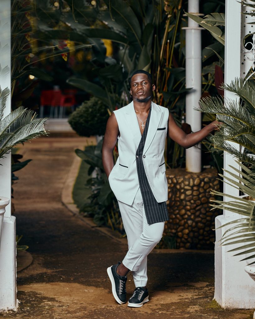 How Making a Girl Faint in School Launched Jaymoh Decin’s Comedy Career