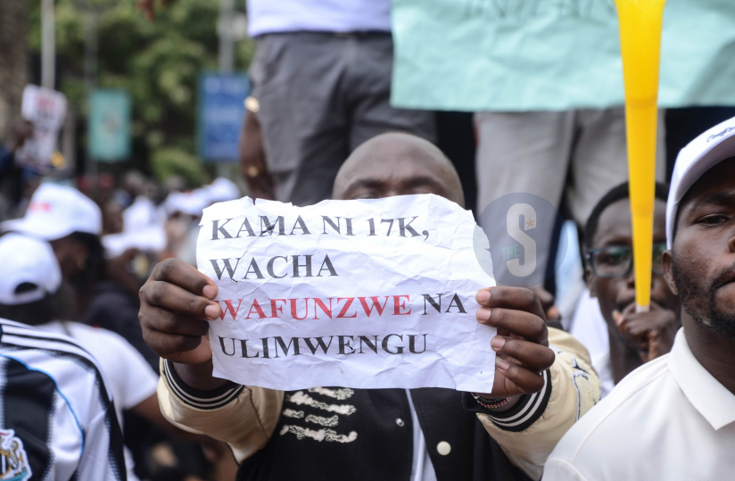 Internship just the tip of the iceberg, say striking junior school teachers