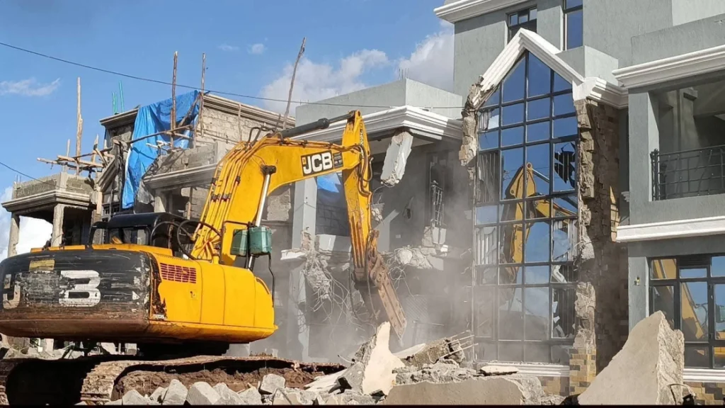Over 100 families displaced as multi-million homes demolished in Marurui land row