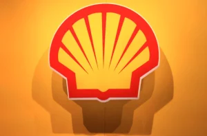 Shell clashes with climate activists in Dutch Supreme Court