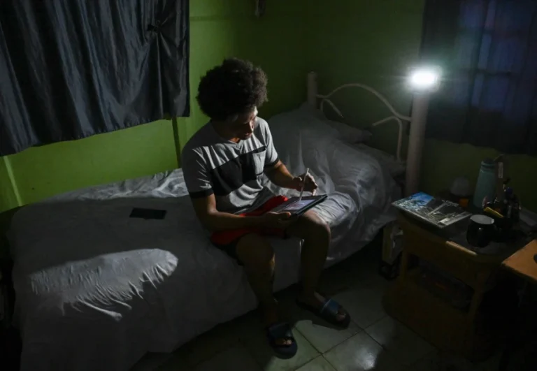 Lights out for Cuban students as blockade bites