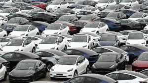 The first 100,000 electric vehicles imported into Kenya will be duty free, President Ruto announces