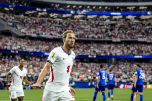 Kane hails World Cup ‘Wonderwall’ singalong as England highlight