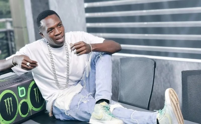 Virusi Mbaya Surprises Scar Mkadinali With Expensive Nike Kicks