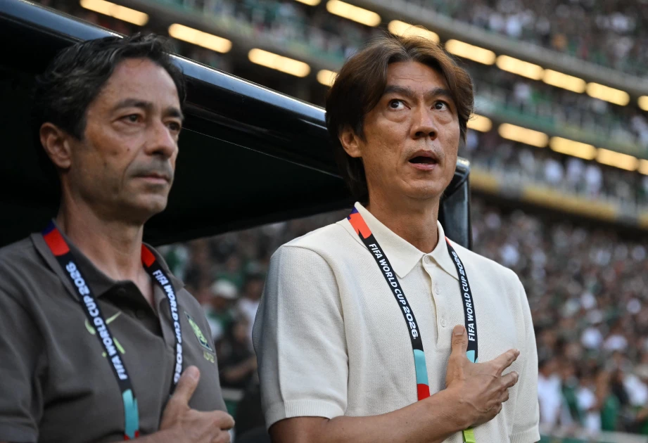 Coach tells S. Korea to move on fast with World Cup knockouts in reach