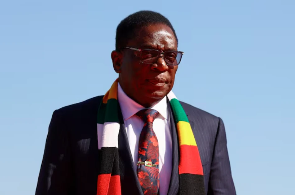 Zimbabwe lawmakers back legislation extending president’s time in power