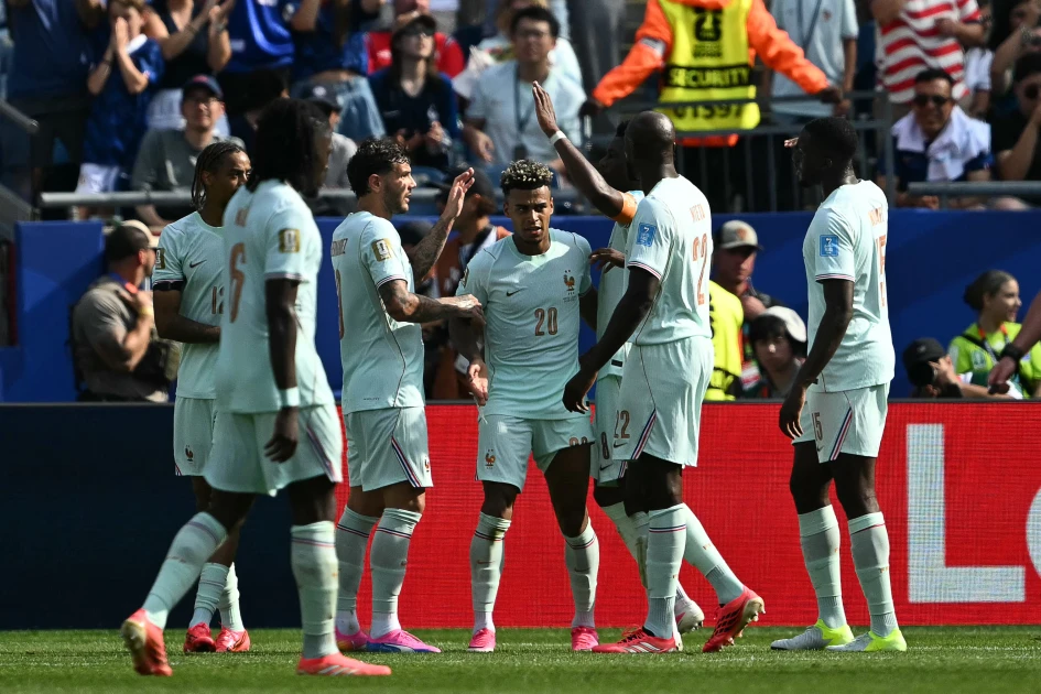 Dembele hits hat-trick as France swat Norway, Senegal stay alive