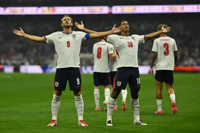 England, Norway advance at World Cup, FIFA ruling triggers uproar