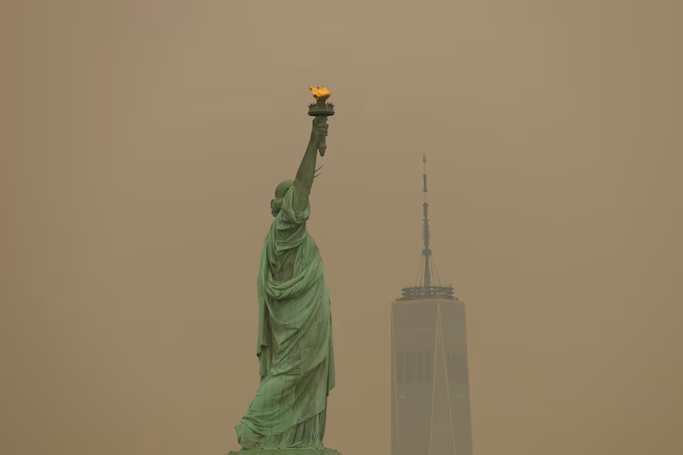 Canadian wildfire smoke blankets New York before World Cup final, relief expected by Sunday