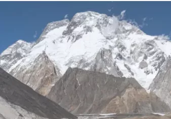 Body of US climber the latest recovered after Pakistan avalanche