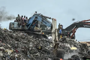 Landfill collapse kills 30 in Guinea