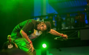 KRG The Don Reveals Stage Scars After Heavy Fall at Nadia Mukami’s Concert
