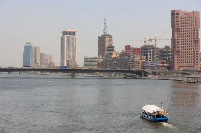 Magnitude 5.5 earthquake strikes near Egypt’s Suez