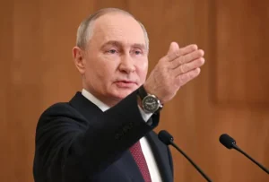 US Senate passes sweeping Russia sanctions bill