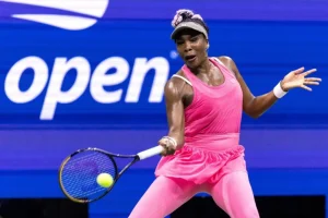Williams sisters fall at Cincinnati while Zverev advances