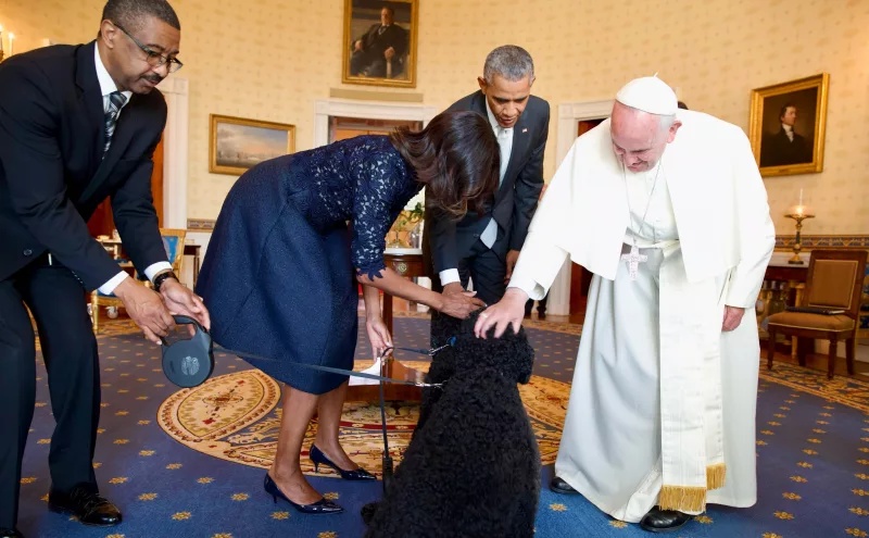 Barack Obama mourns beloved dog, Sunny, after 13 years and shares an emotional tribute