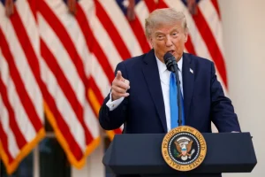Judge blocks new Trump bid against birthright citizenship