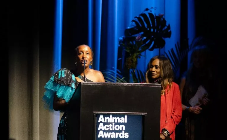 Pioneering Kenyan wildlife vet honoured at London ceremony