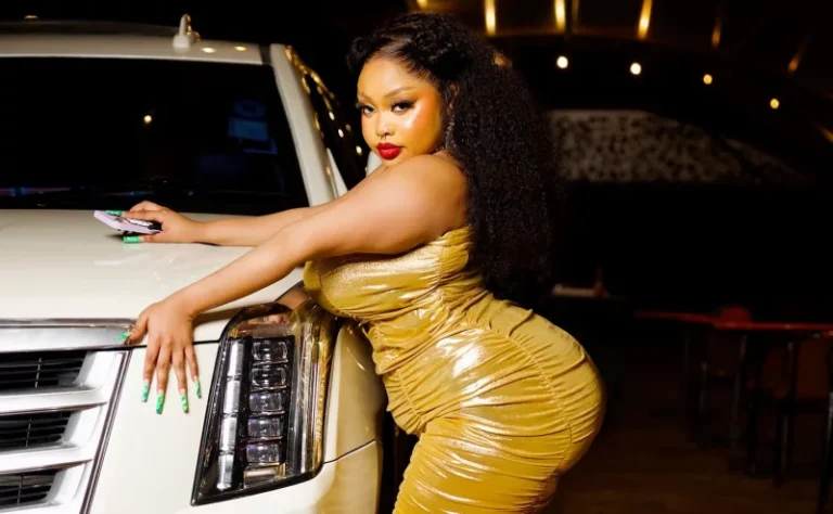 “Wanasema Nimesota”: Thickyy Sandra Mbuvi Flaunts Luxury Car Fleet on TikTok