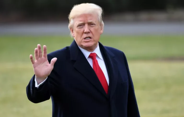 Trump says Musk has restored access to Ukraine’s Starlink network