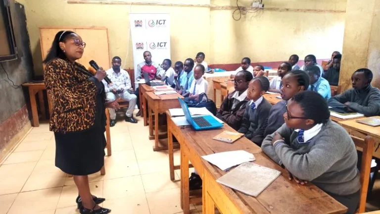 State disburses 257 smart boards to JSS in Murang’a